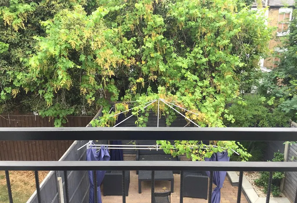 Devon House-1